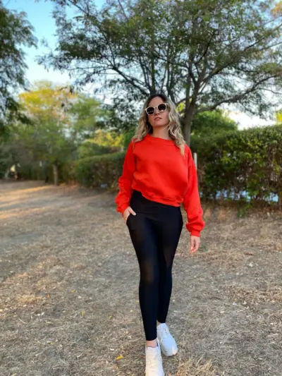 Nar Çiçeği Crop sweatshirt