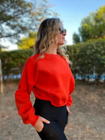 Nar Çiçeği Crop sweatshirt